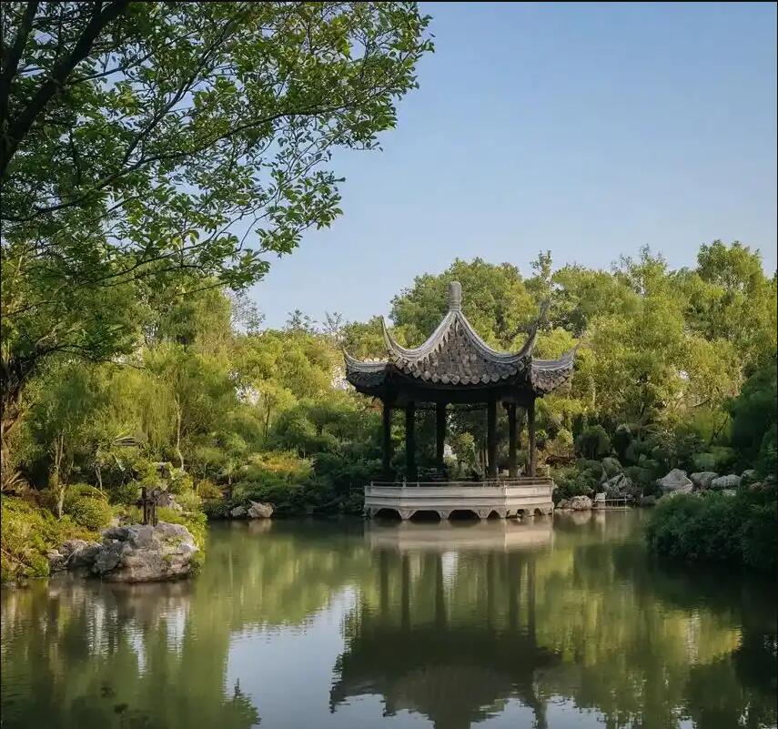 澳门雨珍餐饮有限公司